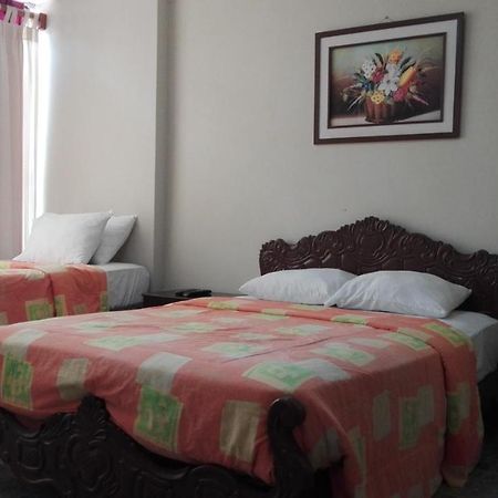 Bed and Breakfast Residencial El Sol De Los Pinos Trujillo Exterior foto