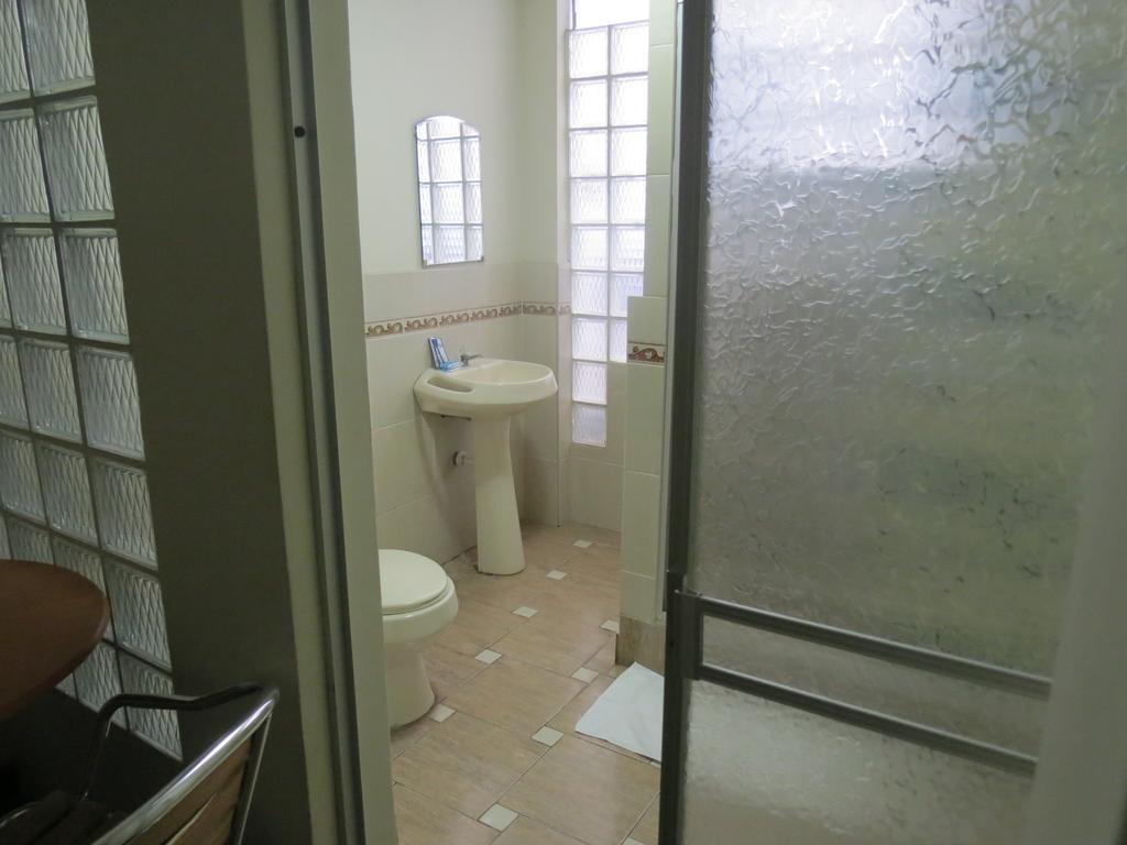 Bed and Breakfast Residencial El Sol De Los Pinos Trujillo Exterior foto