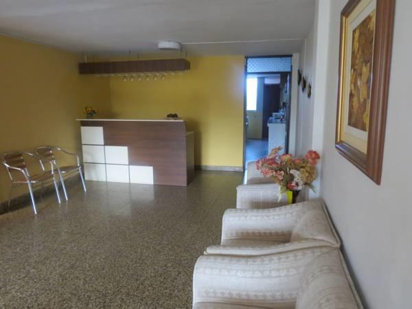 Bed and Breakfast Residencial El Sol De Los Pinos Trujillo Exterior foto